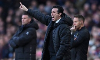 一日英超动向：寒王双响助埃梅里胜曼联，伊萨克重伤引发转会大战