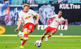 德甲激战：莱红牛主场剑指三分，奥格斯堡客场难逃败局？