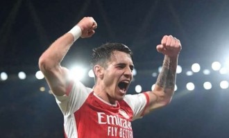 波尔图2600万报价卡壳，阿森纳3000万底线悬而未决，400万缺口谁先退让.