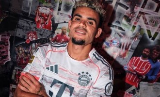 飙升第3！拜仁此前仅花230万欧德甲倒2，签迪亚斯后跃升至第3