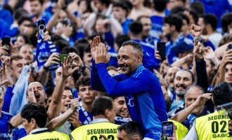 浪子归巢终圆梦！40岁卡索拉重返西甲，他是奥维耶多真正的王