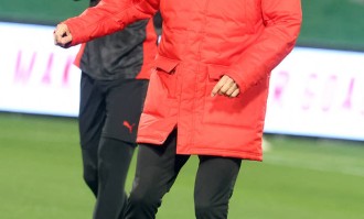 AC米兰重磅签约！2000万欧元引进热那亚后卫德温特，未来可期！