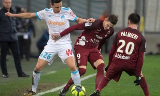 法甲激战：梅斯主场出击，斯特拉斯堡客场能否力压对手？