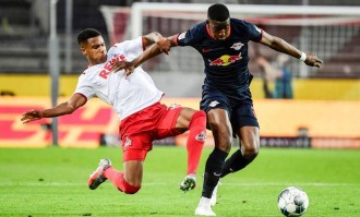 德甲焦点战：莱比锡红牛主场高压争冠，汉堡客场守反保级