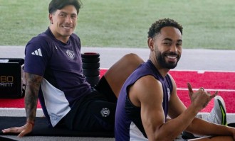 曝库尼亚有望战曼城！曼联受伤病诅咒，狼王一年半无伤一来就出事