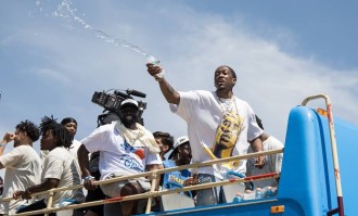 杰威:我可不会送队友手表 现在得精打细算过日子