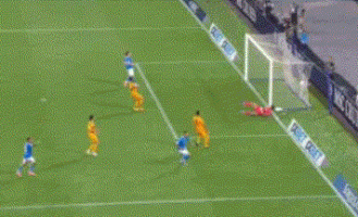 3-2，28岁曼联旧将麦克托米奈妙传，56岁孔蒂率队4连胜排意甲第一