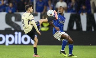 西甲-加西亚失误送礼莱万替补建功 巴萨3-1迎3连胜