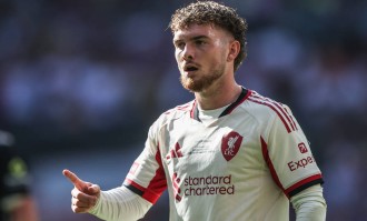 维拉锁定埃利奥特：3500万欧强制买断背后的战略考量与未来展望