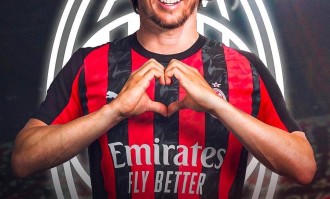 传奇落户圣西罗！莫德里奇加盟AC米兰开启新篇章