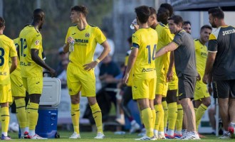 欧冠生死局：比利亚雷亚尔主场硬撼曼城，西甲韧性VS英超霸权谁主沉浮？