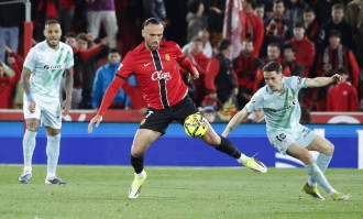 随着马竞0-3，贝蒂斯2-1，瓦伦西亚2-0，西甲最新积分榜出炉