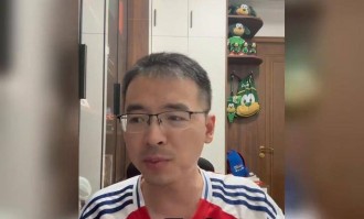 两轮即被解雇！腾哈赫折戟勒沃库森，高层决策引外界质疑