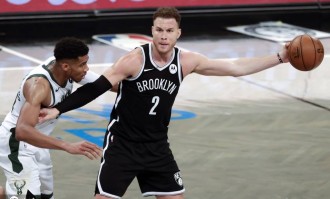 格里芬:弗拉格是最全面新人 字母会拿新赛季MVP