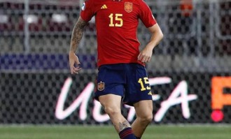 据报道：切尔西试图在今年夏天出价3000万英镑签下24岁的意甲球星