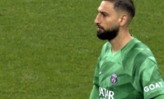 唐纳鲁马点赞曼联夺冠照，2600万可买到！周薪30万需卖奥纳纳方可引进