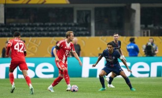 惨上加惨！德甲班霸输球+绝对核心骨折重伤，大巴黎9打11复仇死敌