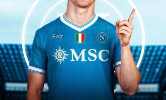 进欧冠就买断！迪马：霍伊伦与那不勒斯合同中有8000万欧解约条款