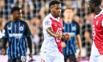 法甲第3耻辱一战：欧冠被灌4球，巴萨昔日天才破门挽回颜面