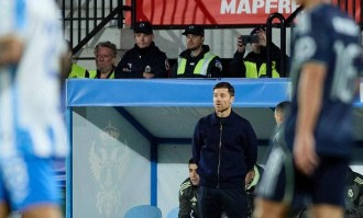 西甲双雄爆发劲旅：马竞与皇马携手晋级，格里兹曼姆巴佩创历史纪录