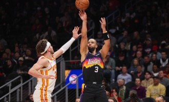 布克31分约翰逊23+18+9 老鹰三人砍20+击败太阳