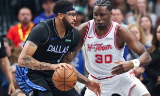 戴维斯26+12杜兰特34分 独行侠险胜火箭