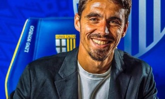 “年少有为”29岁西班牙少帅奎斯塔挑战意甲，创纪录执教帕尔马