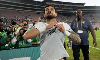 南美球队6连胜，欧冠冠军难敌强硬南美风格