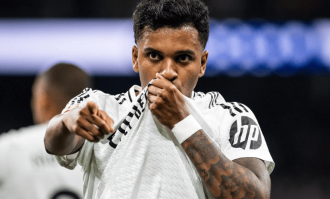 尘埃落定！皇马1亿巨星留队！矛头直指姆巴佩，内讧爆发争冠悬了