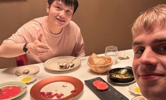 樊振东豪爽设宴，与队友莫雷加德共进晚餐！即将迎来德甲首秀