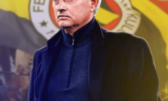 防守哲学撞进攻基因，穆帅土超折戟，1亿解约金铸就时代悲歌