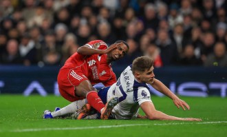 多家英媒曝伊萨克腿部骨折缺阵数月 利物浦冬窗必补人