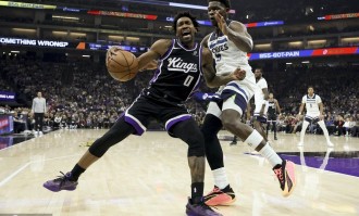 德罗赞33分穆雷26+15 爱德华兹43+7国王加时擒狼