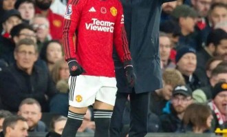 滕哈赫光速下课！比赛战绩不佳只是借口，无意得罪高层导致离任？