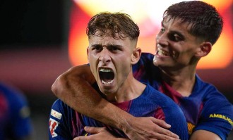 西甲积分大战：巴萨火力全开6球狂胜，紧追皇马升至第二