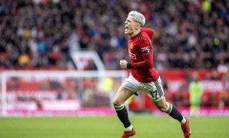 加盟蓝军？罗马诺报道切尔西有意加纳乔 球员本人点赞