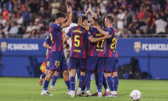 西甲-三人梅开二度莱万拉菲替补双响 巴萨6-0瓦伦西亚