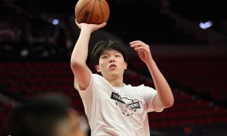 不让上场也不下放G联赛 杨瀚森被逼入最痛苦境地？