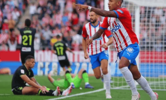 皇马巴萨先后一枝独秀摘得西甲冠军，本赛季西甲大有