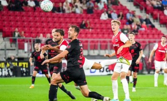 格拉斯哥流浪者锋线火热，萨尔茨堡防守不力，布兰表现欠佳