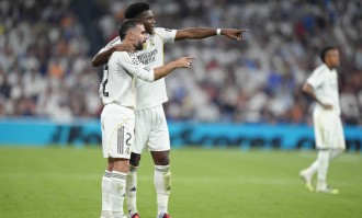 皇马尤文巅峰对决：高风险警告背后的悬念与较量