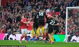 英超-迪亚洛绝平 曼联2分钟内丢2球2-2森林结束三连胜