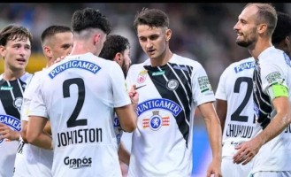 欧冠悲喜夜！5-0，1-1！本菲卡遭平，欧冠名额剩7席，晋级悬念