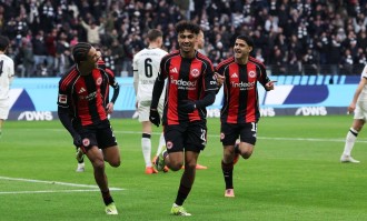 3-0,20岁法国新星闪耀德甲：2妙传，率队完胜门兴，终结9场不胜