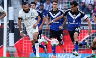 01:30 锁定！德甲中下游绞杀：柏林联合主场胜率近六成，汉堡客场疲软能否破局？