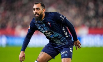 1-0，35岁巴萨旧将一剑封喉，率队绝杀塞维利亚，迎来西甲2连胜