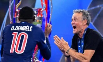 巴黎踢出了，自15年巴萨MSN时代以来，足坛罕见的统治力