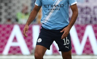 Toni Kroos力挺Rodri：皇马心仪的“曼城中场大脑”