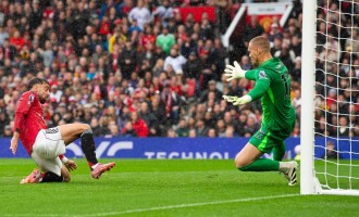 B费200场百球阿莫林盛赞！曼联新帝星板凳坐穿，曝拉爵欲用他换皇马悍将